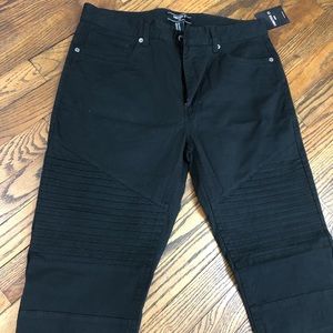Forever 21 Men’s Black Ribbed Skinny Jeans
